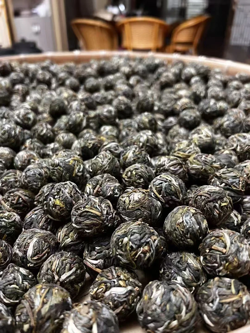 混装高货龙珠【昔归+冰岛＋曼岗+娜罕】古树手工龙珠各10颗