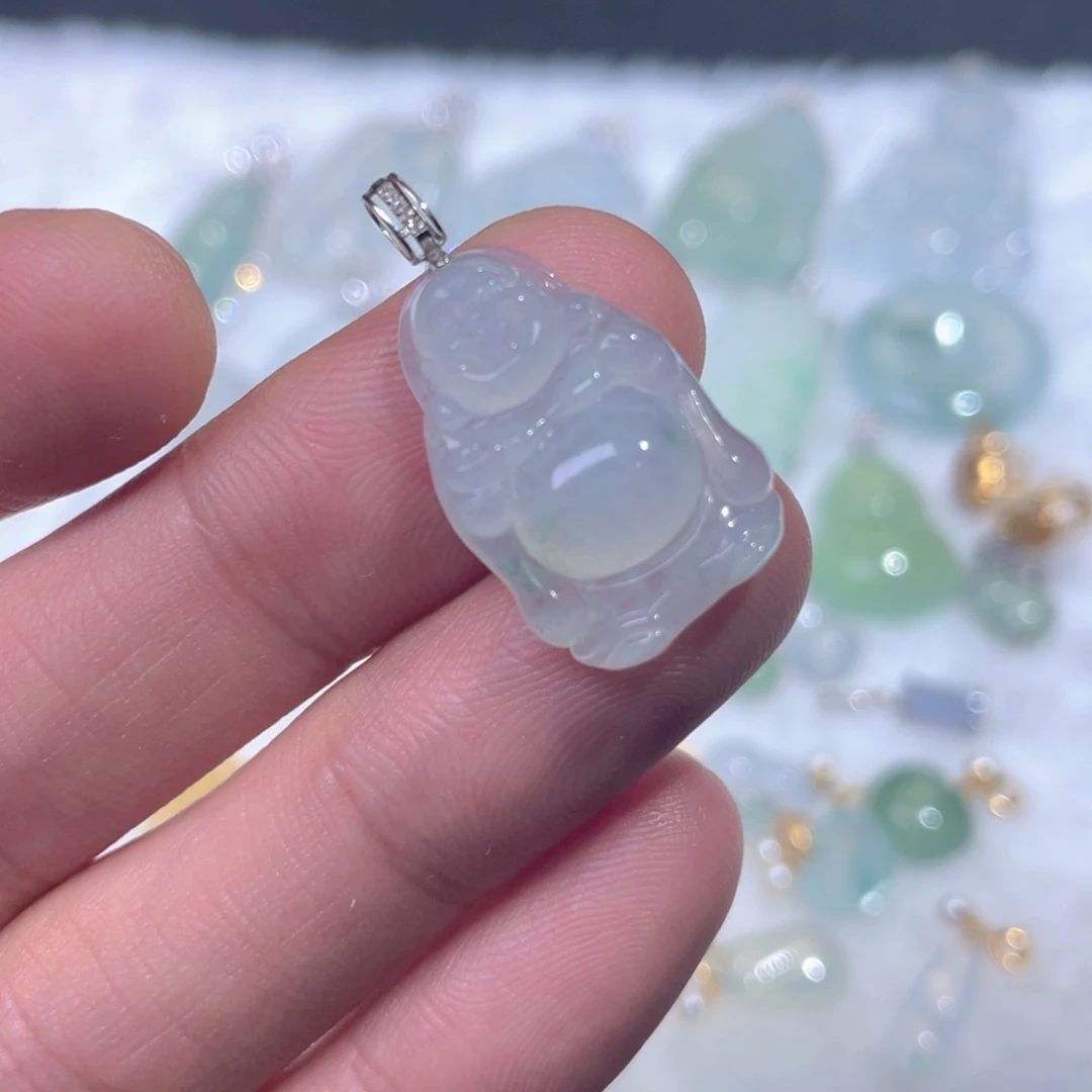 颈饰18K金镶嵌翡翠翡翠