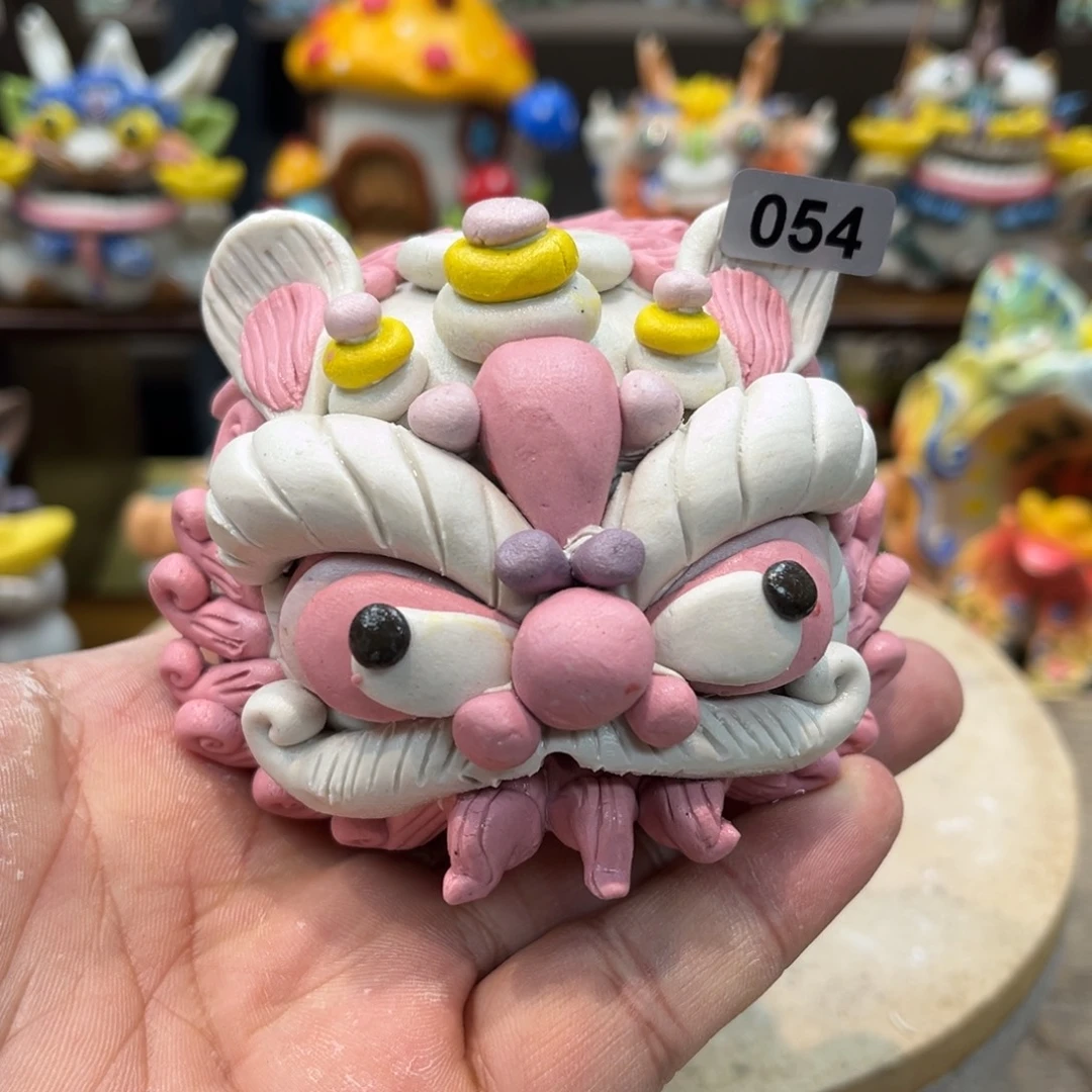 陶瓷纯手工抽象陶瓷摆件054