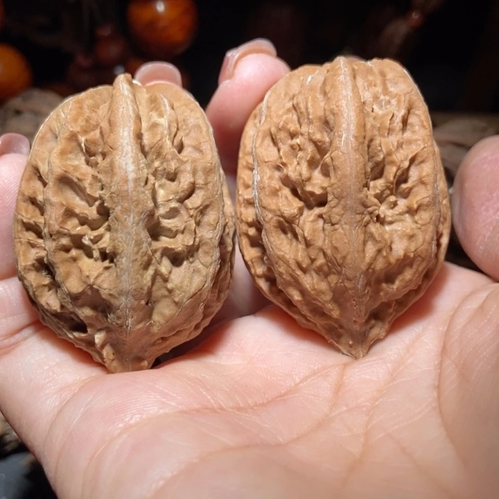 把件文玩核桃东北楸子小雪94