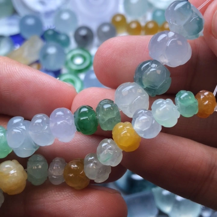 未镶嵌定制翡翠挂件