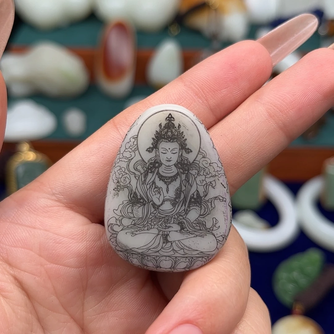 和田玉未镶嵌颈饰