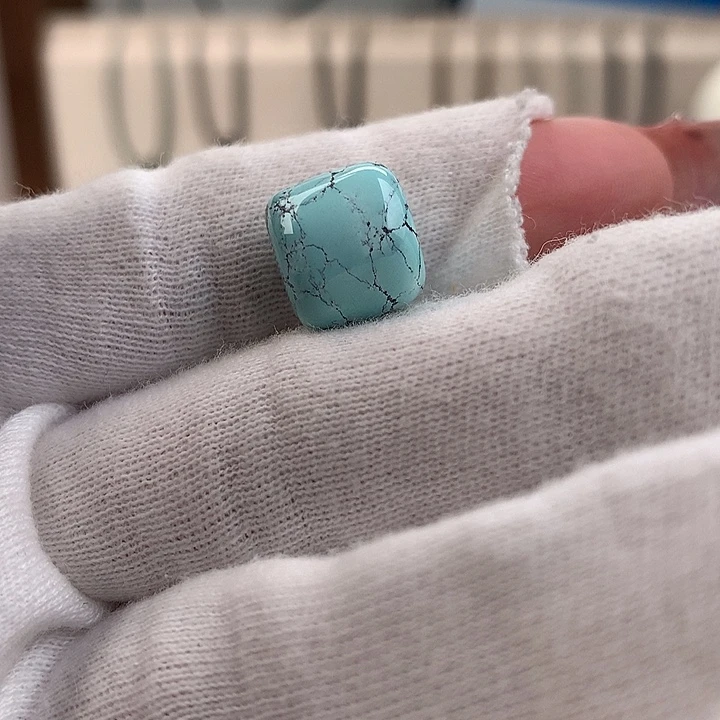 绿松石未镶嵌配饰伯*乌