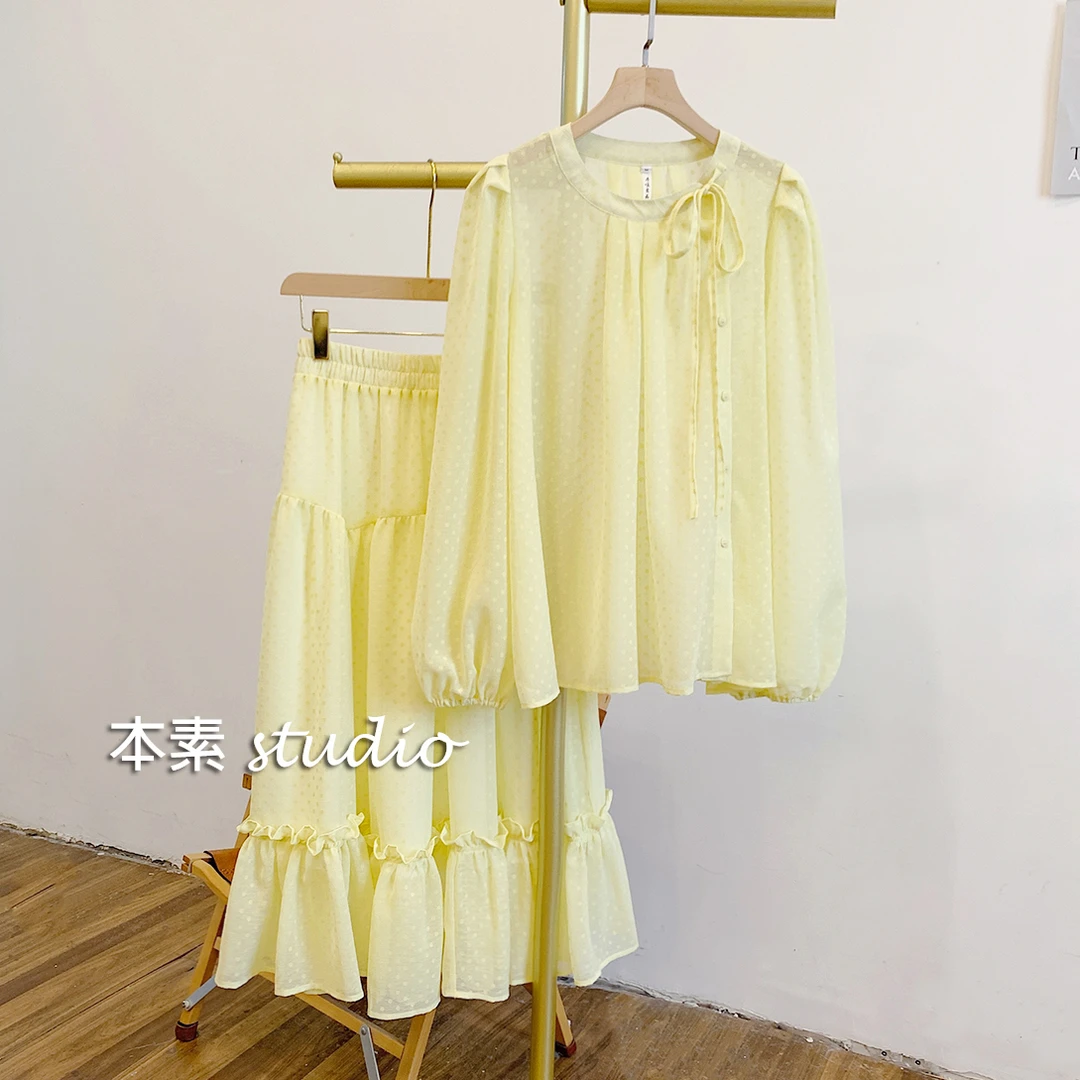 柚子冰C3923植绒波点系带圆领衬衫松紧腰半身裙套装