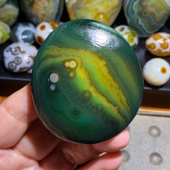 未镶嵌玛瑙/玉髓珠宝半成品157