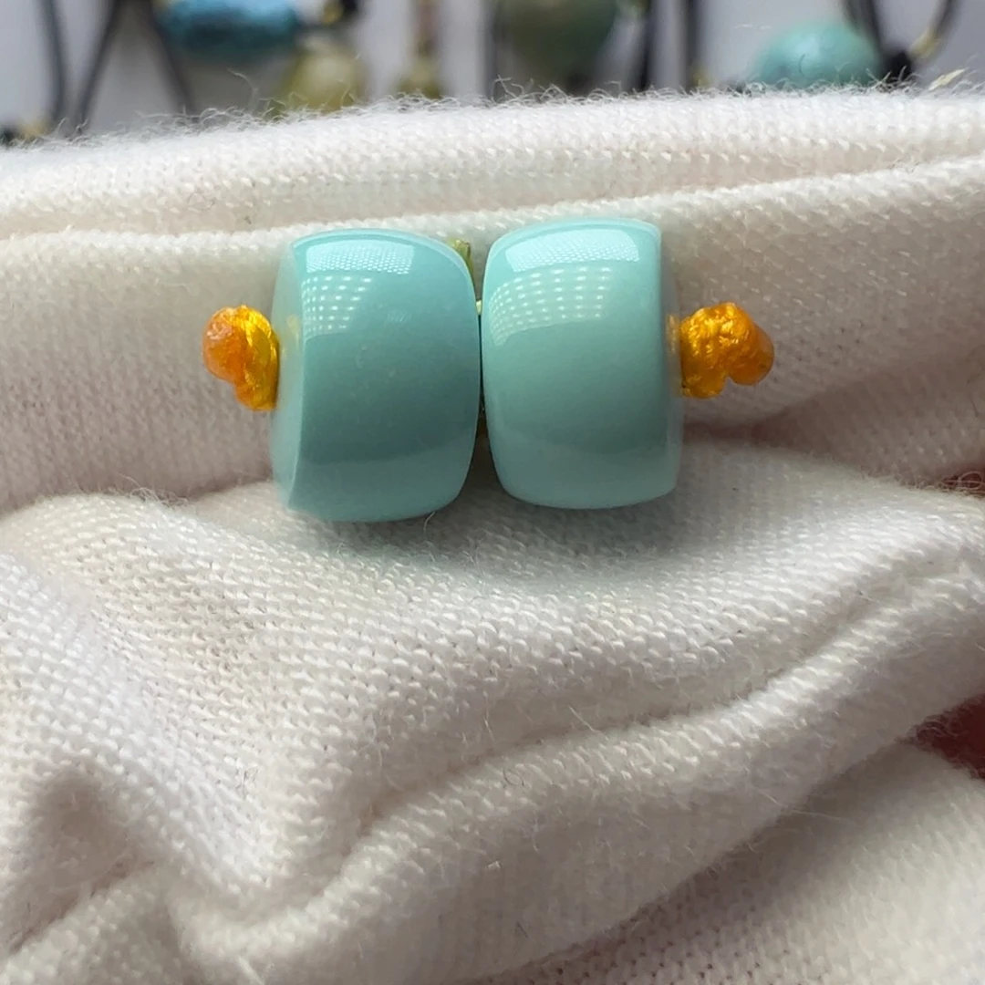 绿松石未镶嵌配饰直径8.3