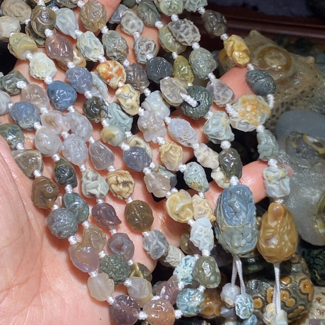 贰***y玛瑙/玉髓未镶嵌珠宝半成品