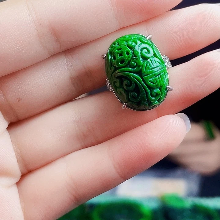 翡翠银S925镶嵌颈饰多样性