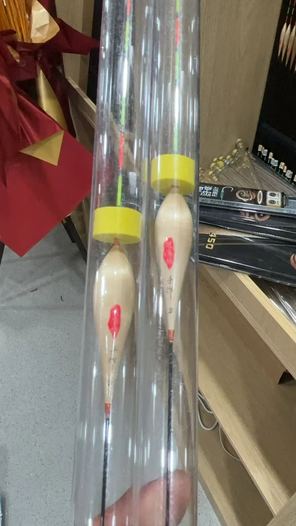 随鱼坊浮漂随机型号一根