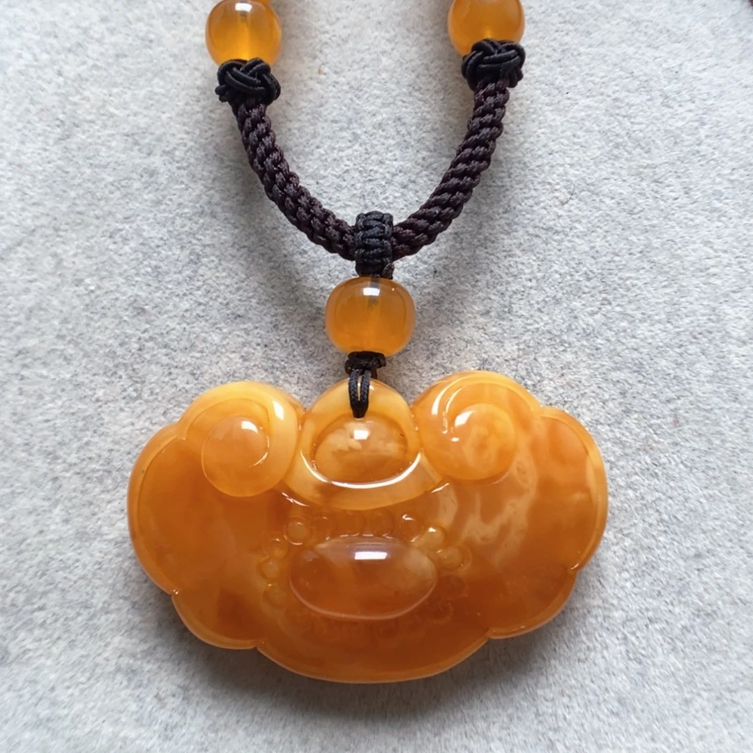 蜜蜡未镶嵌颈饰蜜蜡