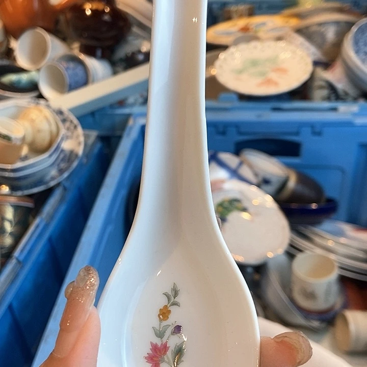 瓷片哈哈哈哈哈哈哈嗝