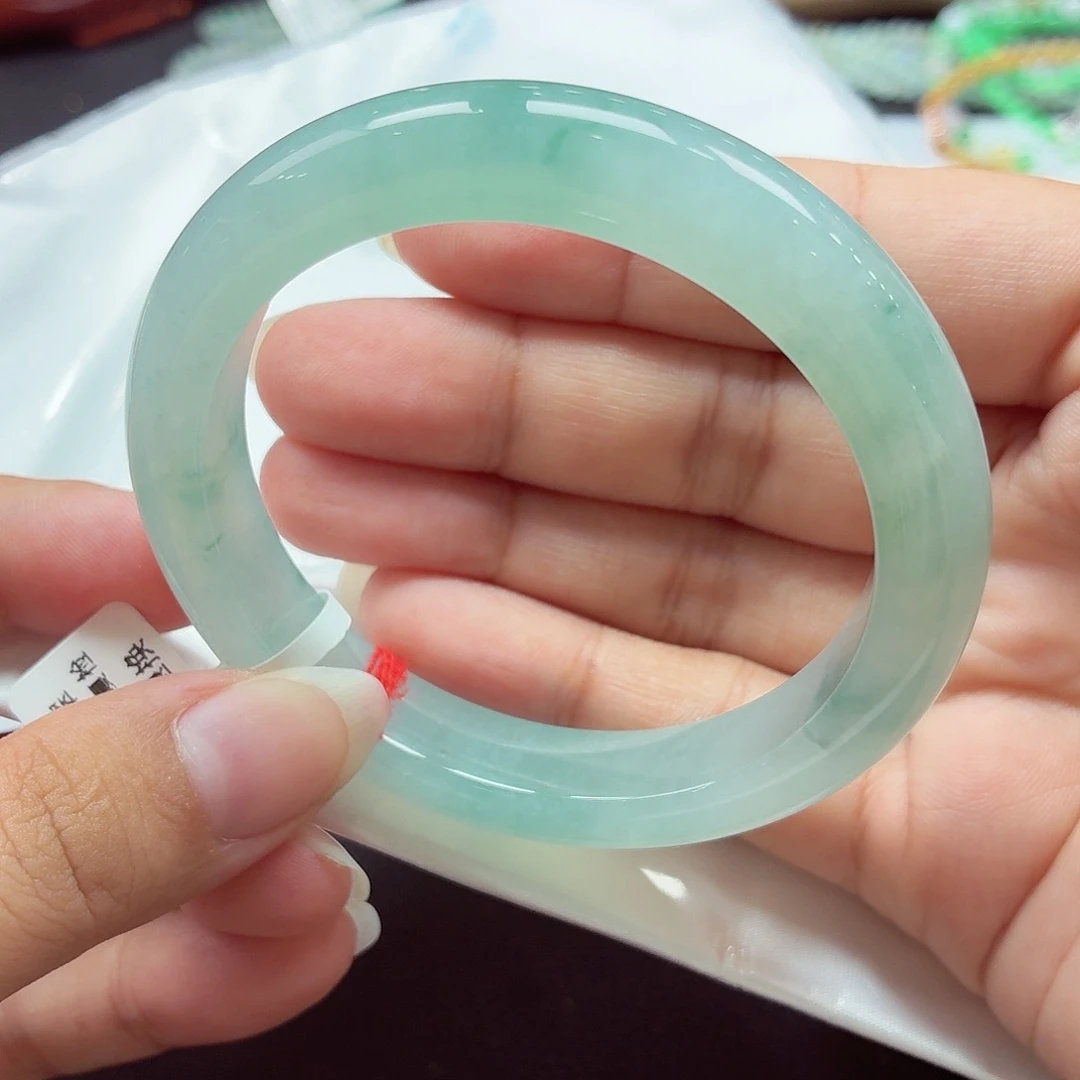 翡翠未镶嵌手镯天然缅甸A货翡翠（空谷幽兰）