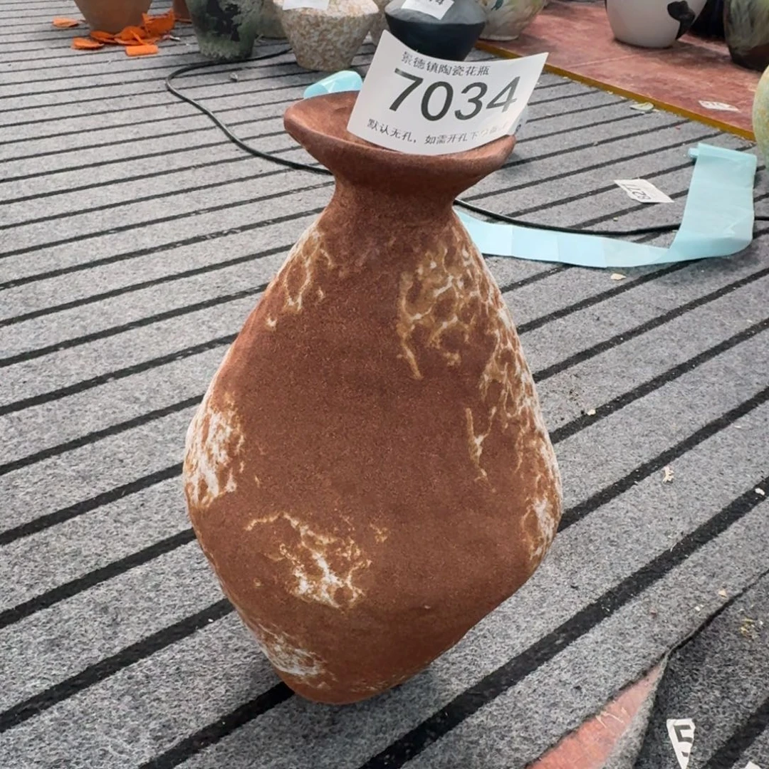 Y***K陶摆件景德镇高温花瓶编码7034高30口4默认无孔