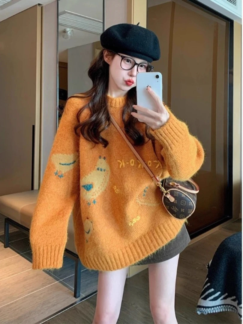 韩系复古软糯气质毛衣女高级感超好看慵懒风圆领时尚卡通新年服饰