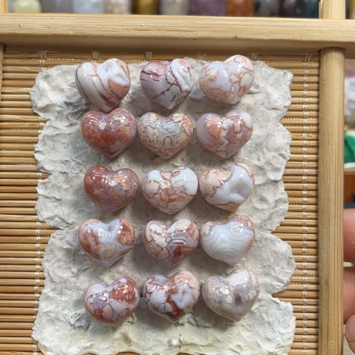 硅化玉未镶嵌颈饰奶油樱花爱心30米1个