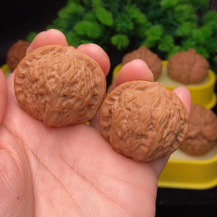 吊坠文玩核桃乾隆磨38全品