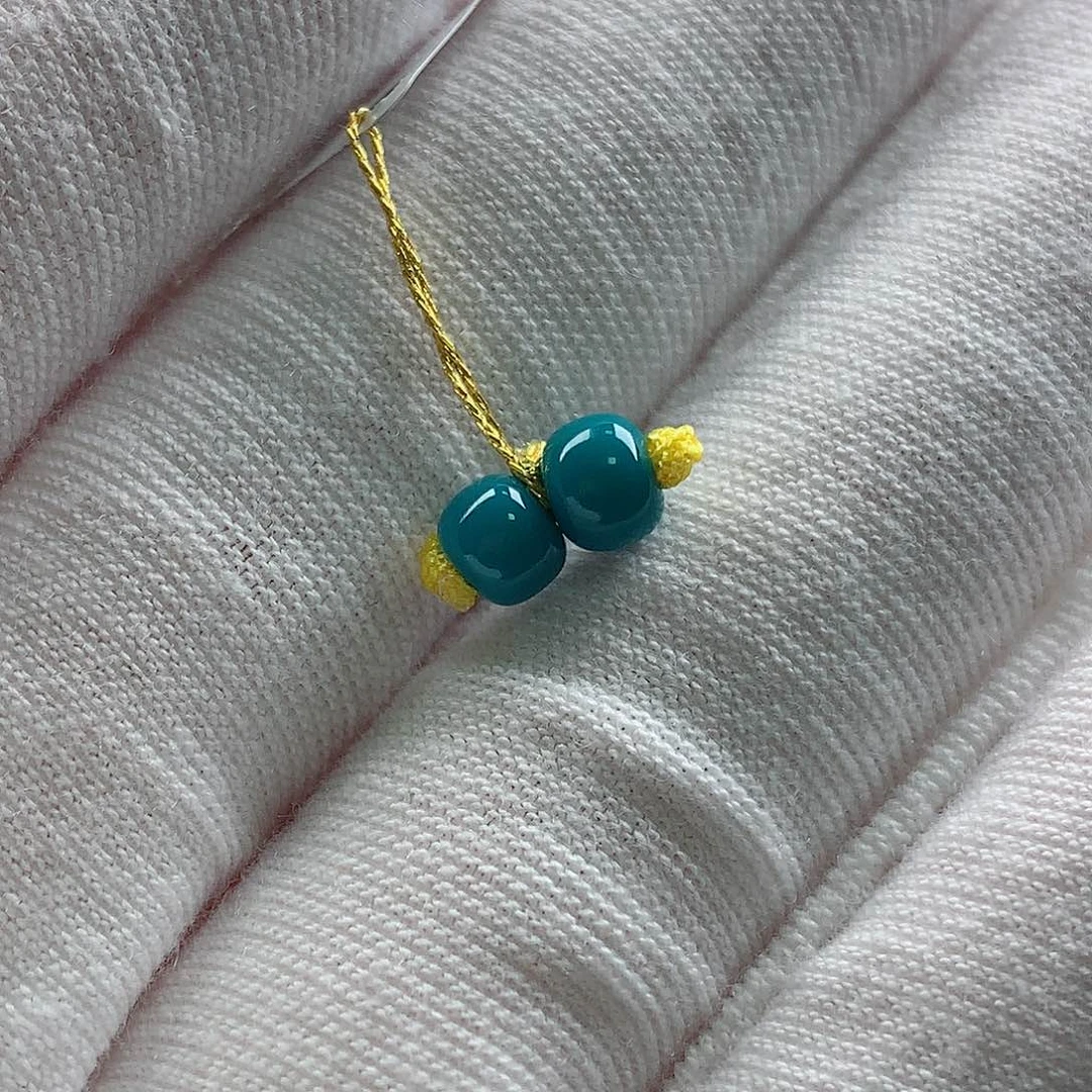 郑***钱绿松石未镶嵌珠宝奇石