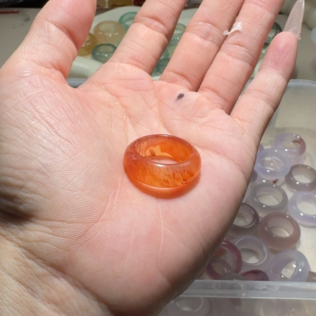 玛瑙/玉髓未镶嵌戒圈龙纹玛瑙