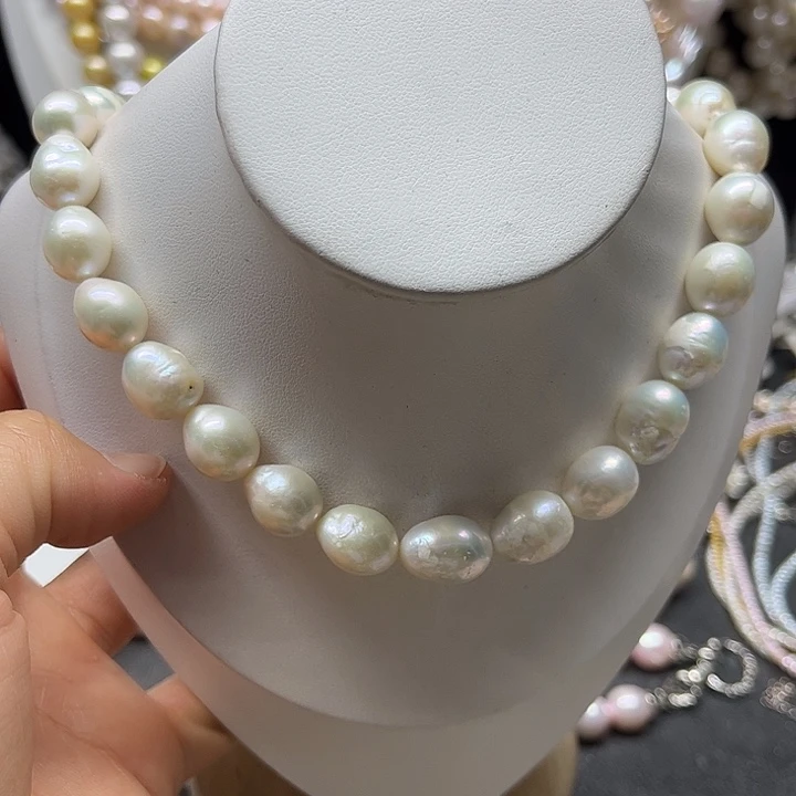 未镶嵌颈饰淡水珍珠