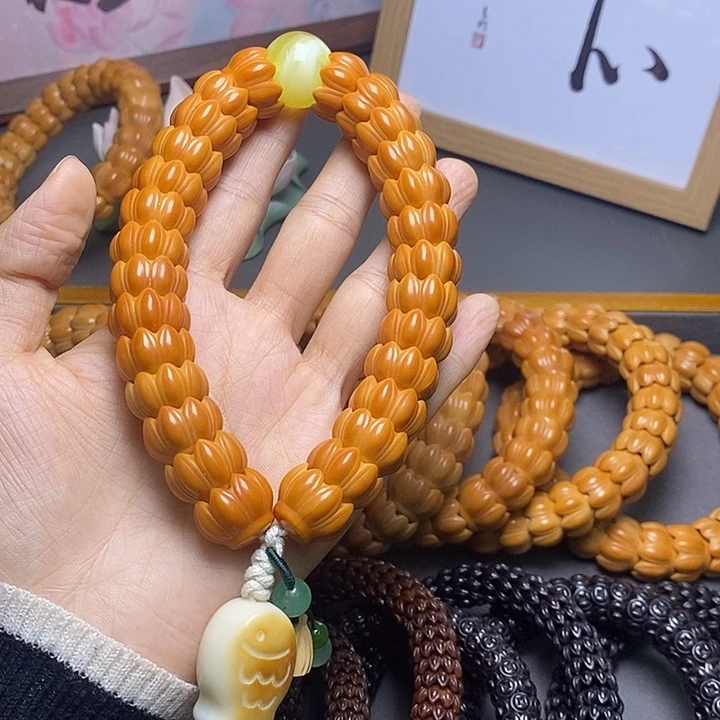 猴头核桃吊坠搭配款