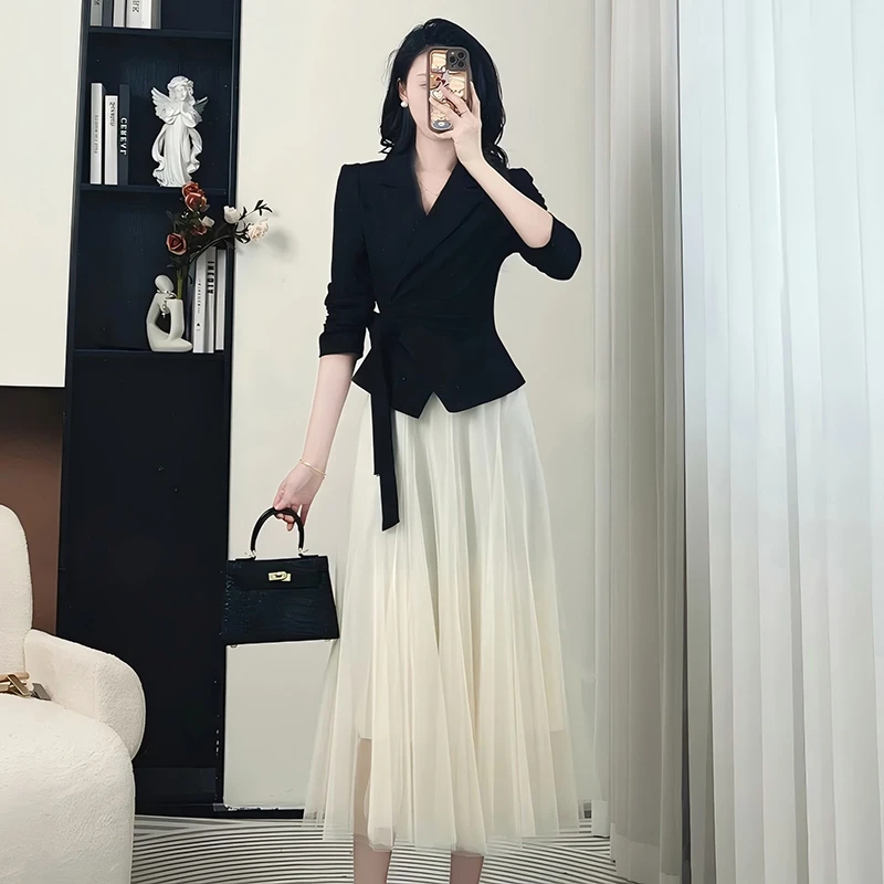 【两件套】【有内衬】春季新时尚百搭优美女神大裙摆上衣+半身裙D0481