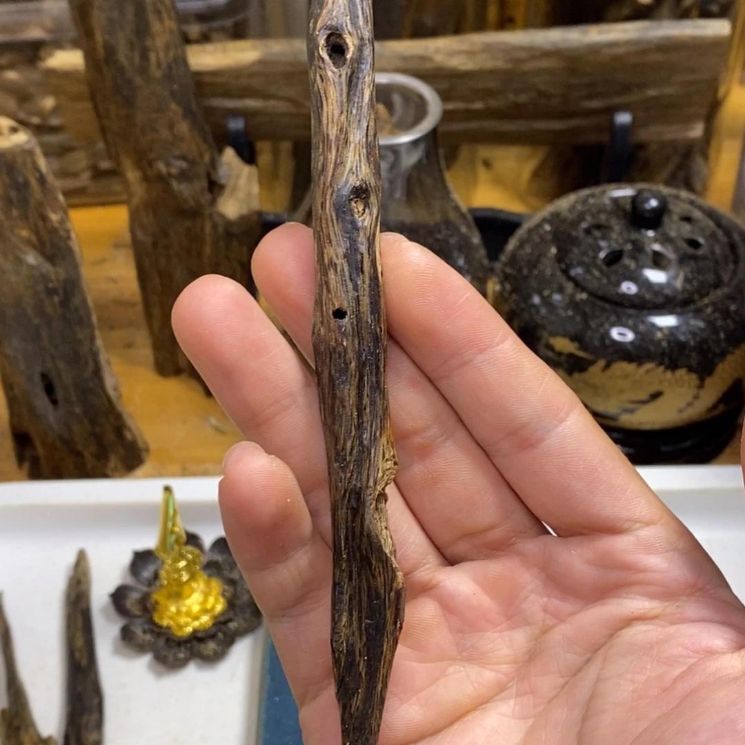 沉香高油香薰天然乌身8克