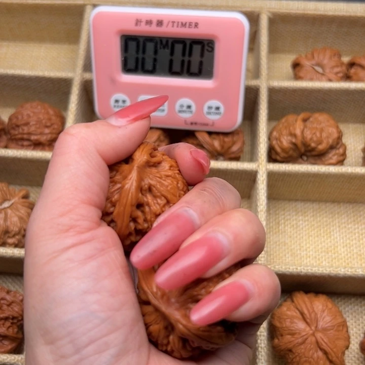 金***通文玩核桃文王多