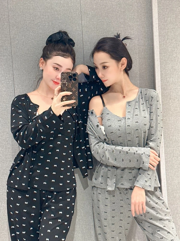 初初家【三件套】秋冬新款可拆卸胸垫螺纹棉加肥加大舒适家居服套装