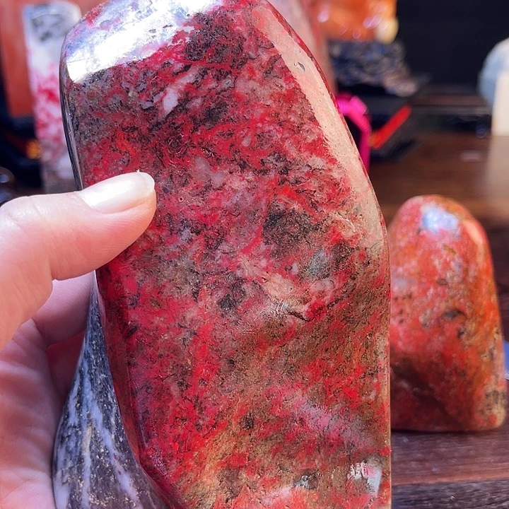 涅***槃鸡血石所见即所得