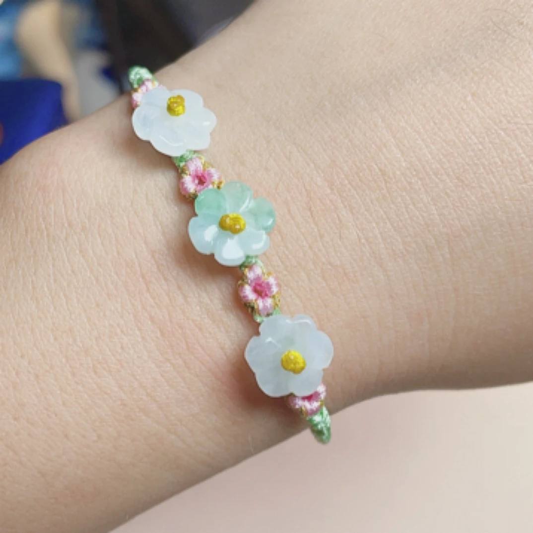 天然翡翠A货花花手绳（多样性发货）时尚可爱编织编织小清新手串