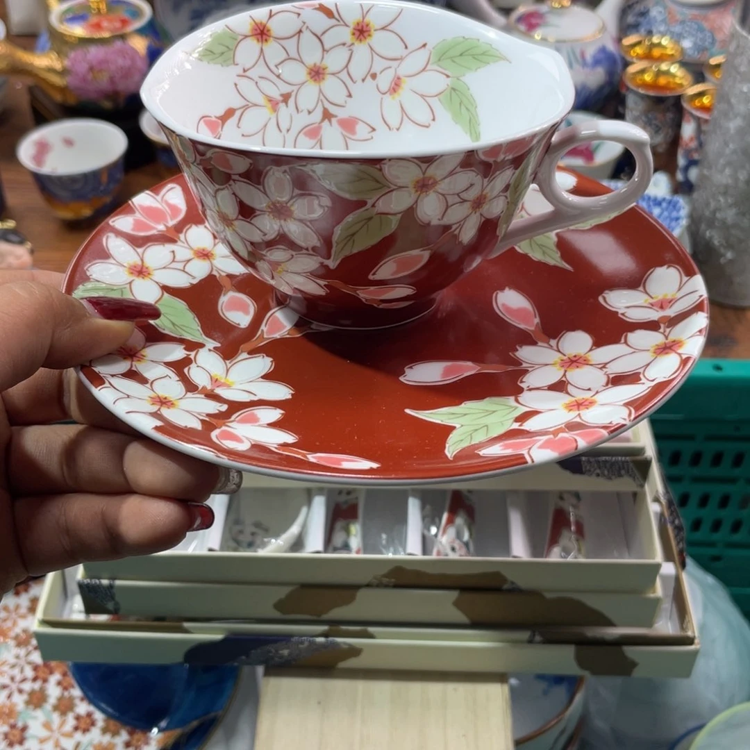 瓷片卓****玛健健康康快快乐乐