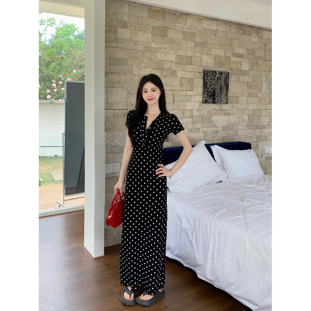 大码法式波点连衣裙女夏季轻奢高级感裙子胖MM遮肚显瘦气质小黑裙