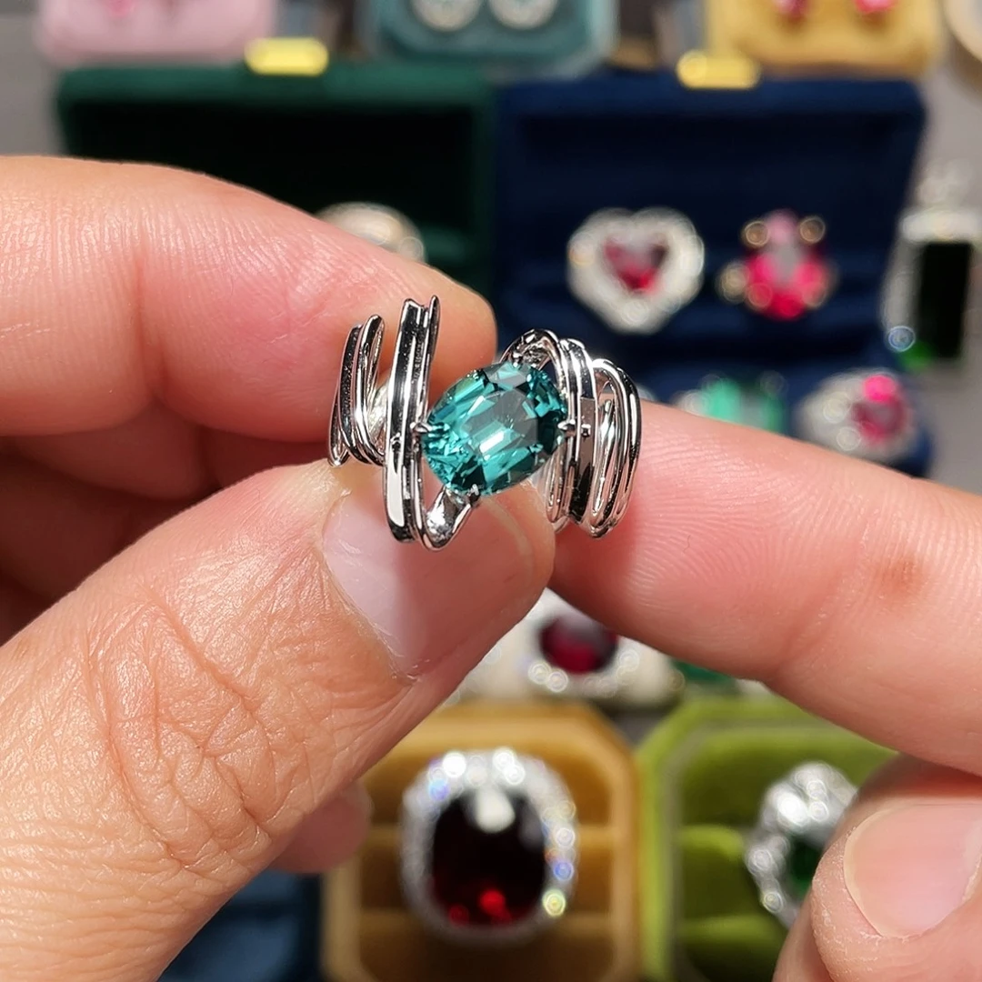碧玺戒指18K金镶嵌2.32ct