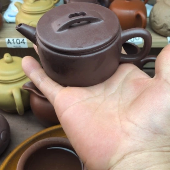 茶壶紫砂紫泥汗瓦100豪升左右