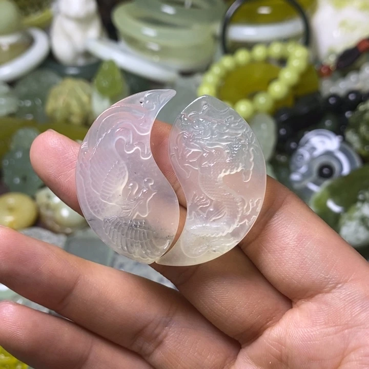 岫玉岫玉颈饰未镶嵌