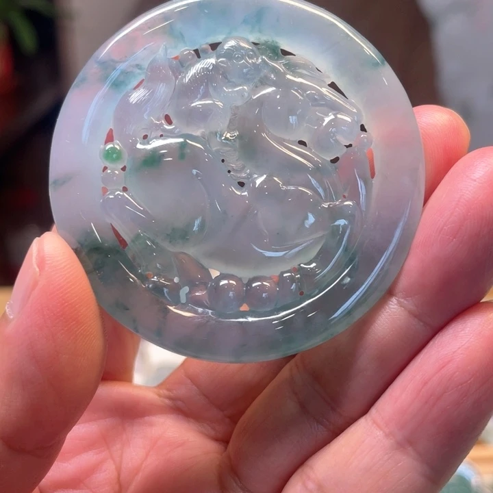 翡翠吊坠(不含链)未镶嵌