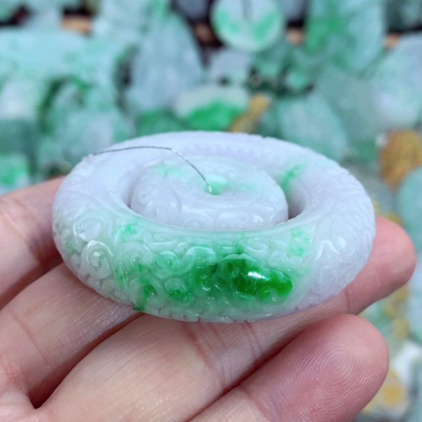 【闪购商品】翡翠吊坠(不含链)未镶嵌