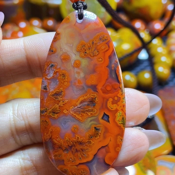 未镶嵌战国红吊坠玛瑙/玉髓