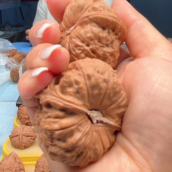 随***缘吊坠文玩核桃151515155848455