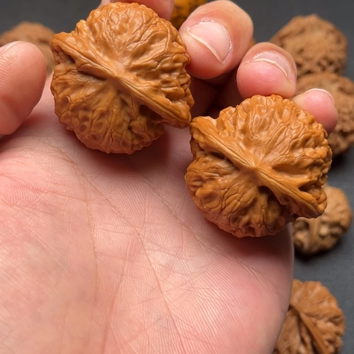 文玩核桃把件宫灯41