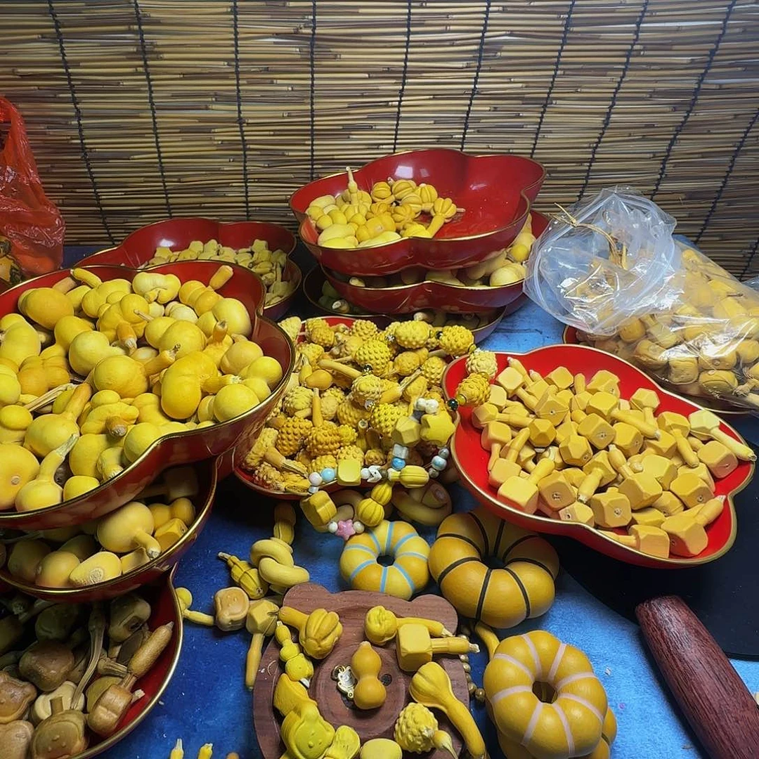 煎***妮葫芦小方块手串一串八颗价格