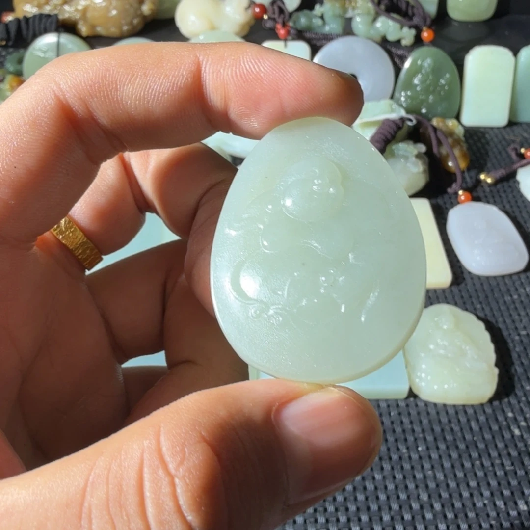 和田玉未镶嵌手链