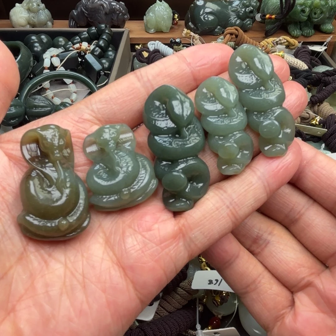 和田玉未镶嵌颈饰多样性拍一发一个