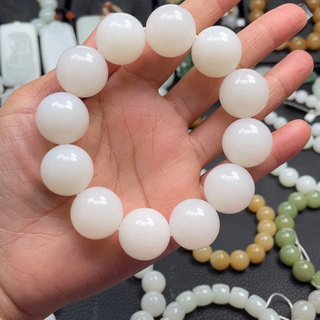 和田玉未镶嵌手链