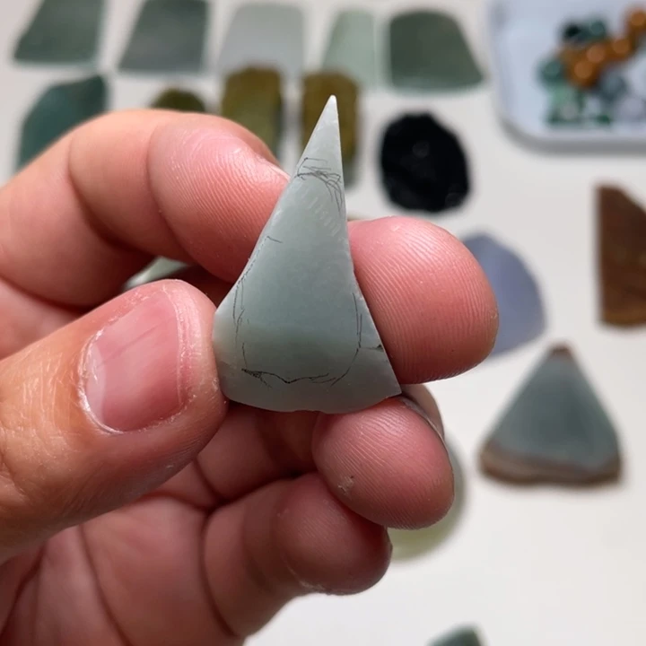 翡翠裸石缅甸翡翠A货