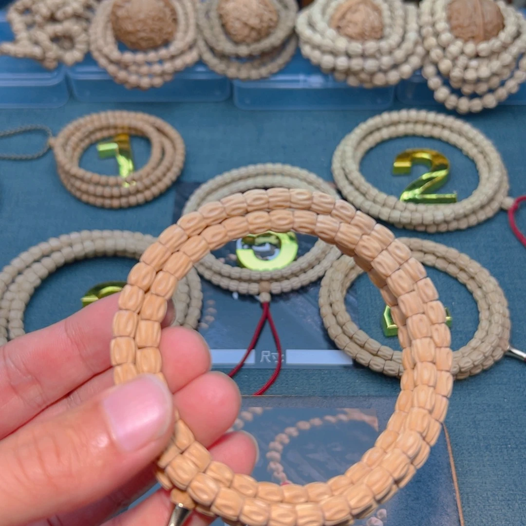 秋***枫吊坠柏香籽/百香籽