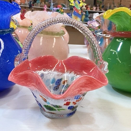 花篮高20厘米宽20厘米