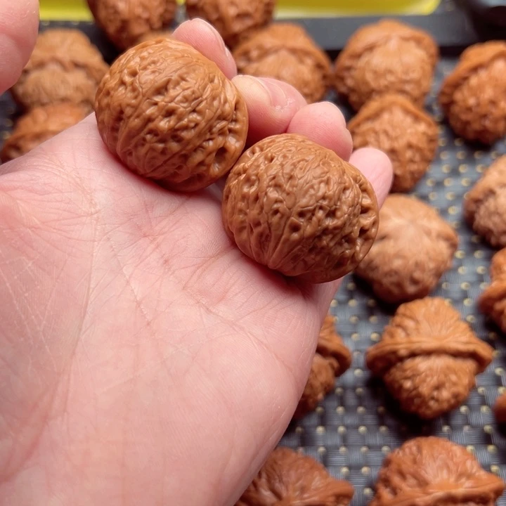 文玩核桃吊坠暗*铁锤36