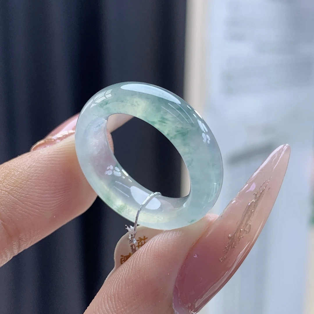 天然缅甸A货翡翠 圈口号：11-12号