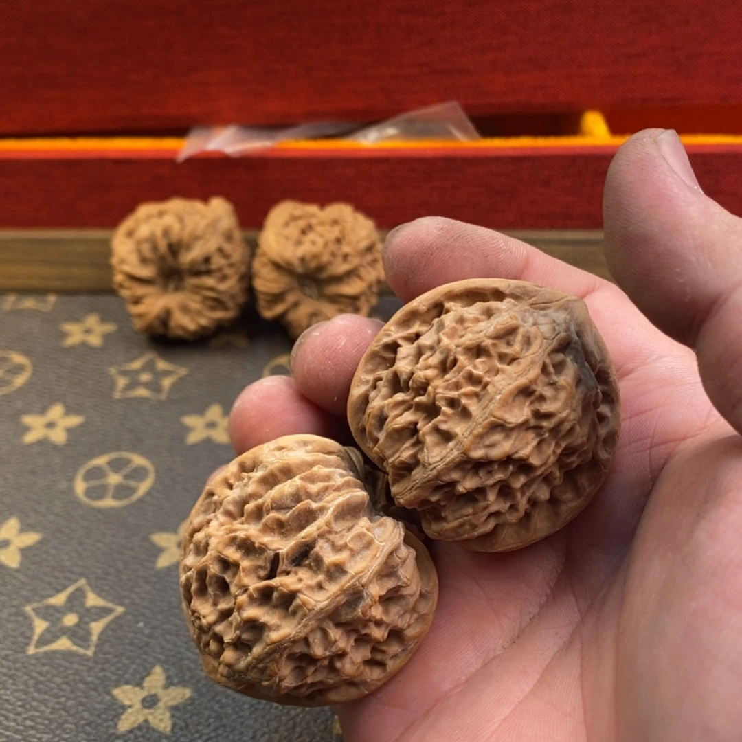 文玩核桃吊坠文玩核桃
